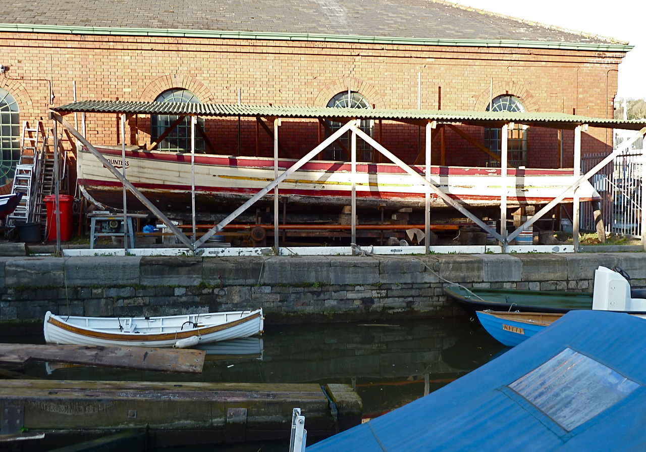 Maritime Repair Services – Choosing the Right Provider for Your Vessel