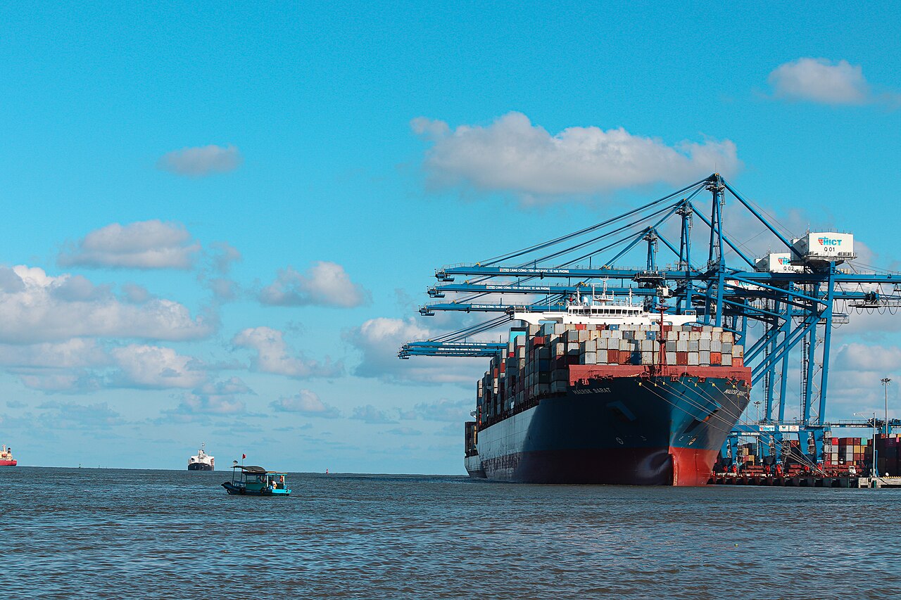 Portugal Seizes 5 Tons of Cocaine on Maersk Vessel